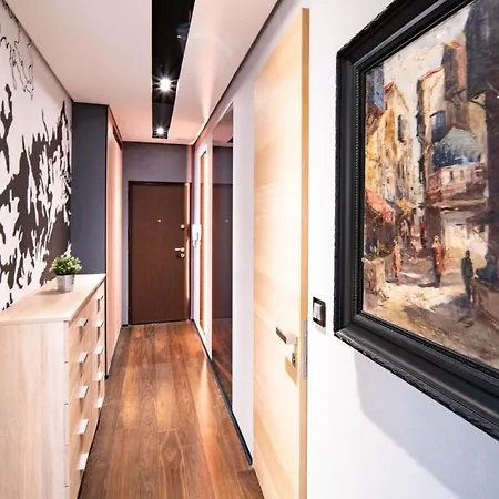 Riverside Luxury Panorama - Smarttv, Fastwifi Apartmán *