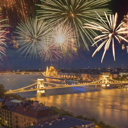 Riverside Luxury Panorama - Smarttv, Fastwifi Apartmán