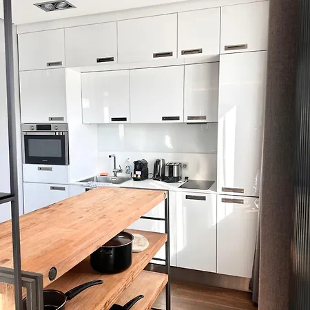 Riverside Luxury Panorama - Smarttv, Fastwifi Apartmán *