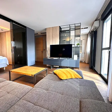 Riverside Luxury Panorama - Smarttv, Fastwifi * Budapešť